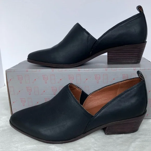 Lucky Brand Black Flats - Picture 3 of 12